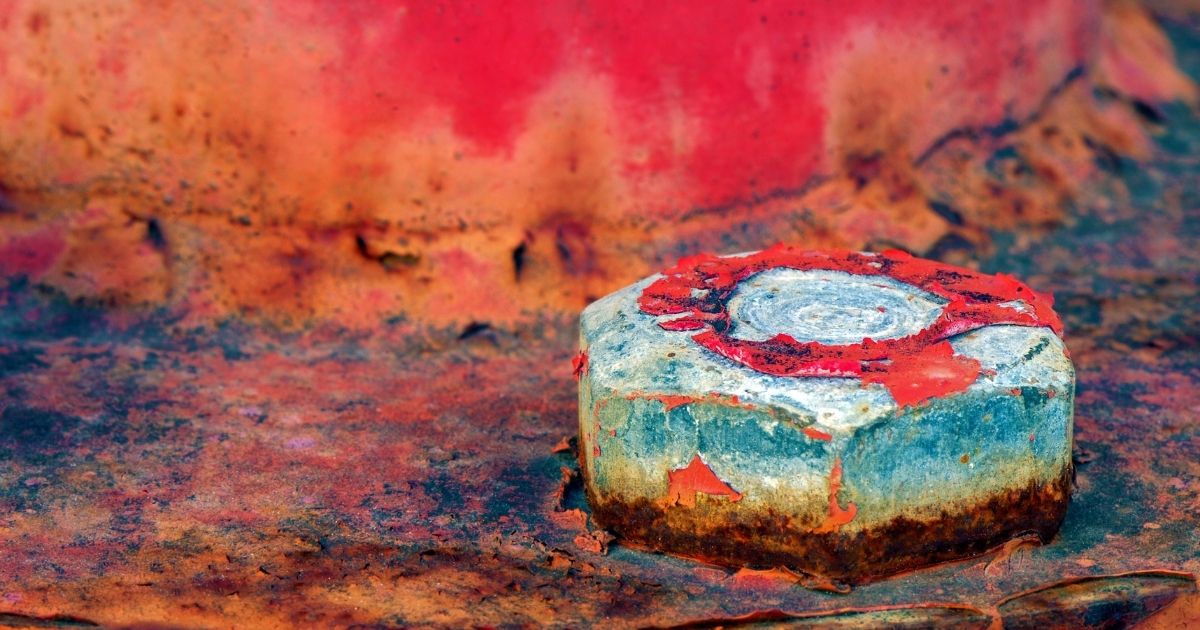 How to Deal With Stuck Bolts and Nuts