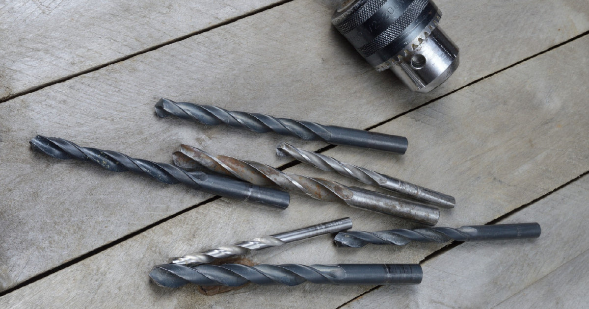 Steel thread tap and drill bit for metric and imperial size chart reference