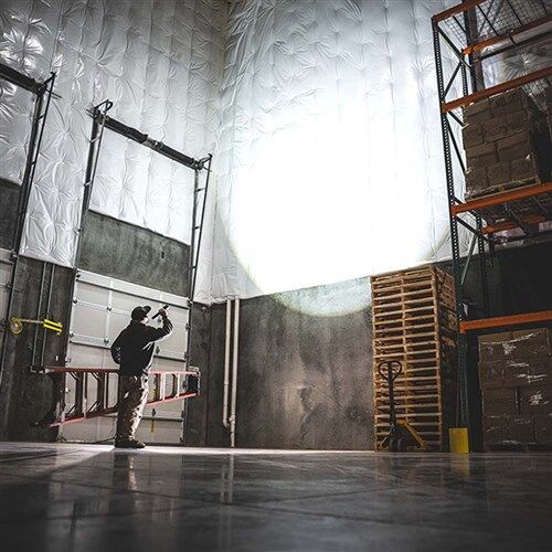 Coast XP80R Rechargeable Torch With Power iQ - 15000 Lumens4