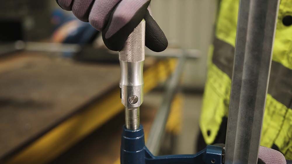 Excision FX Xtreme Clamp Folding Handle - AIMS Industrial Supplies
