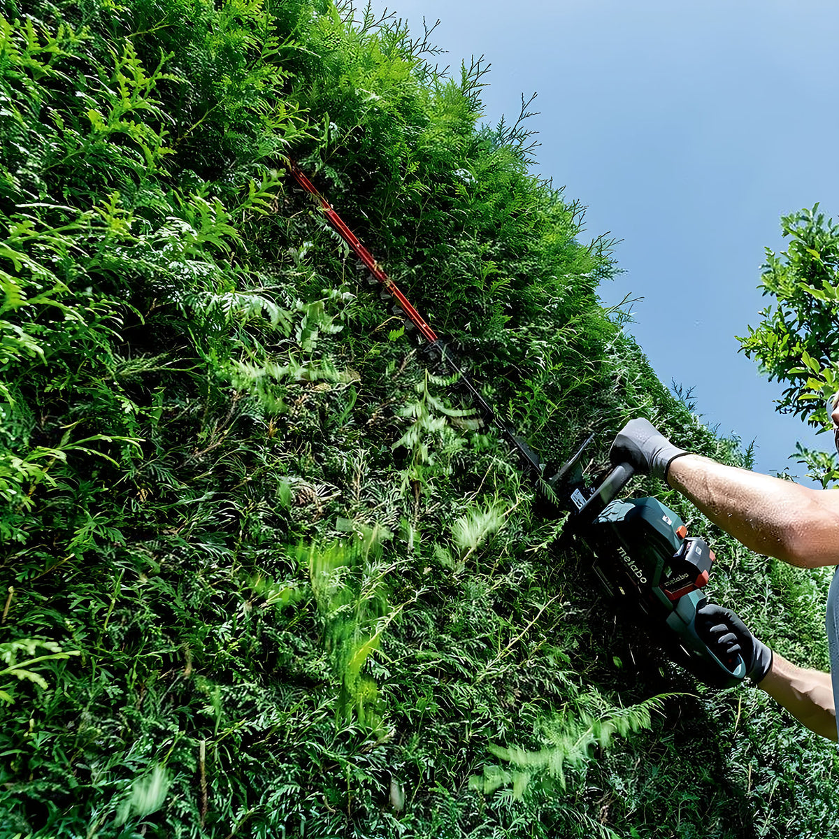 Metabo 18V Brushless Hedge Trimmer