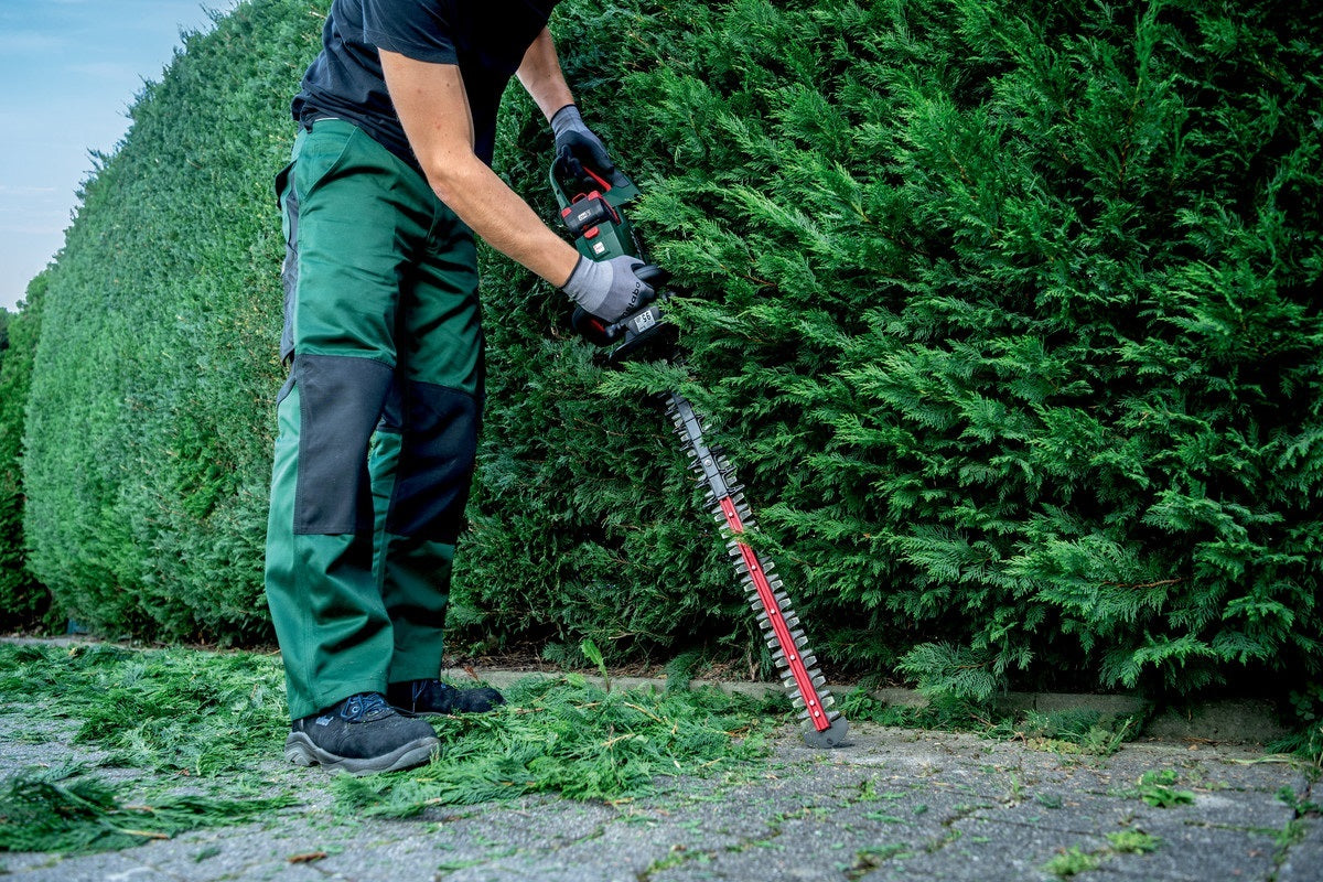 Metabo 18V Brushless Hedge Trimmer6