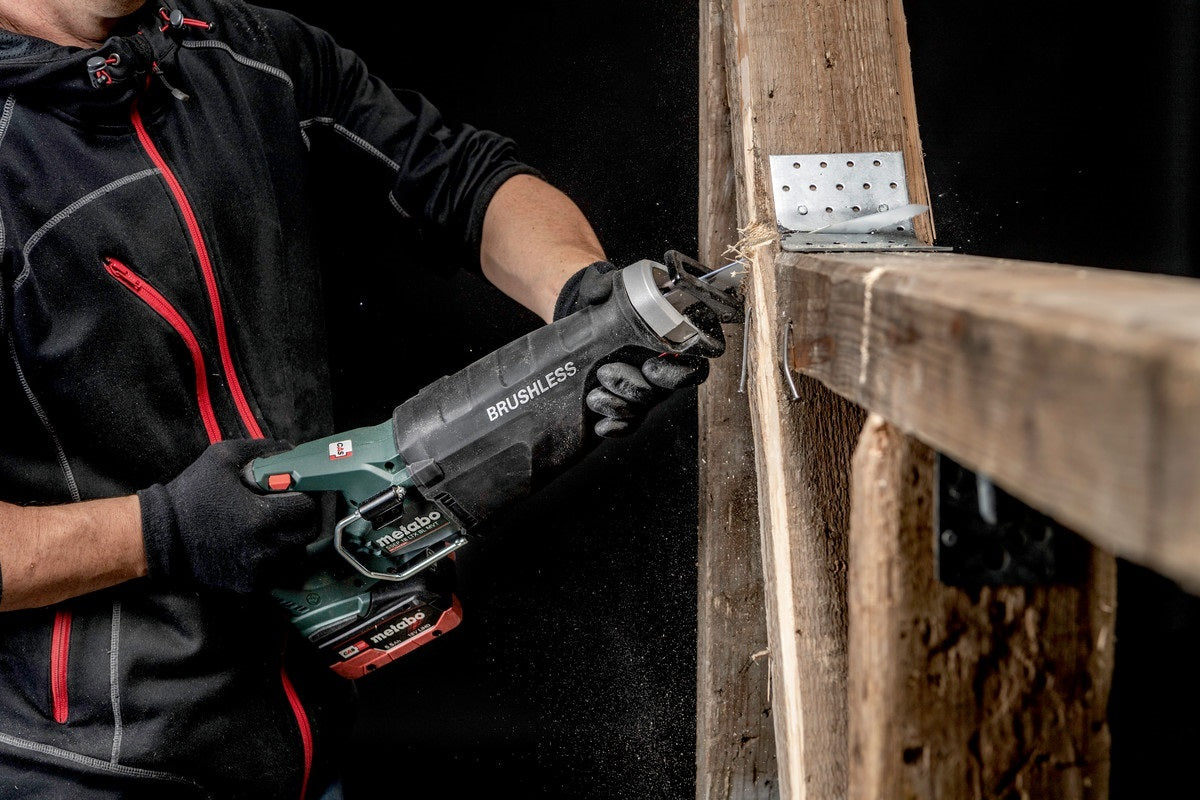 Metabo 18V Cordless Brushless Reciprocating/Sabre Saw With Selectable Pendulum (Tool Only)3