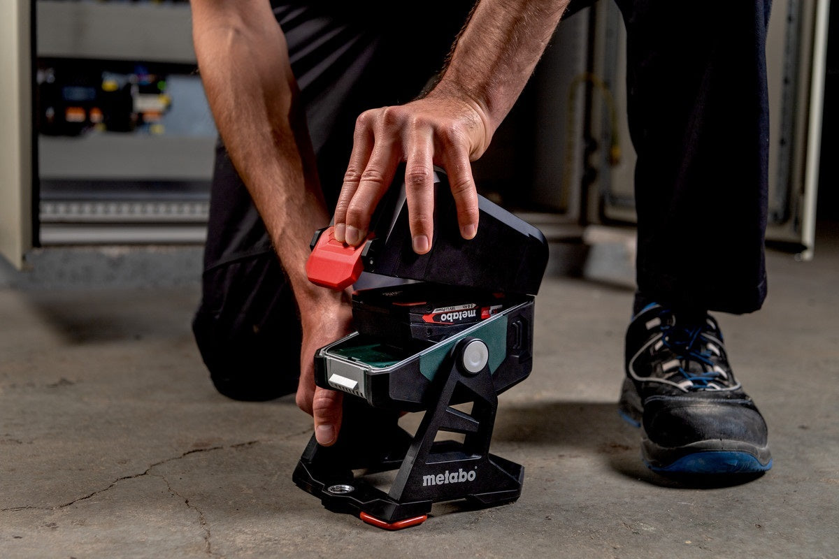 Metabo BSA 12-18 LED 2000 12 - 18V Compact COB-LED Site Light 2000 Lumen - Tool Only3