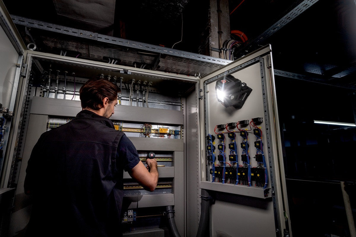 Metabo BSA 12-18 LED 2000 12 - 18V Compact COB-LED Site Light 2000 Lumen - Tool Only7