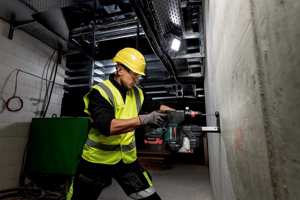 Metabo BSA 18 LED 4000 18V Compact LED Site Light 4000 Lumen - Tool Only - AIMS Industrial Supplies