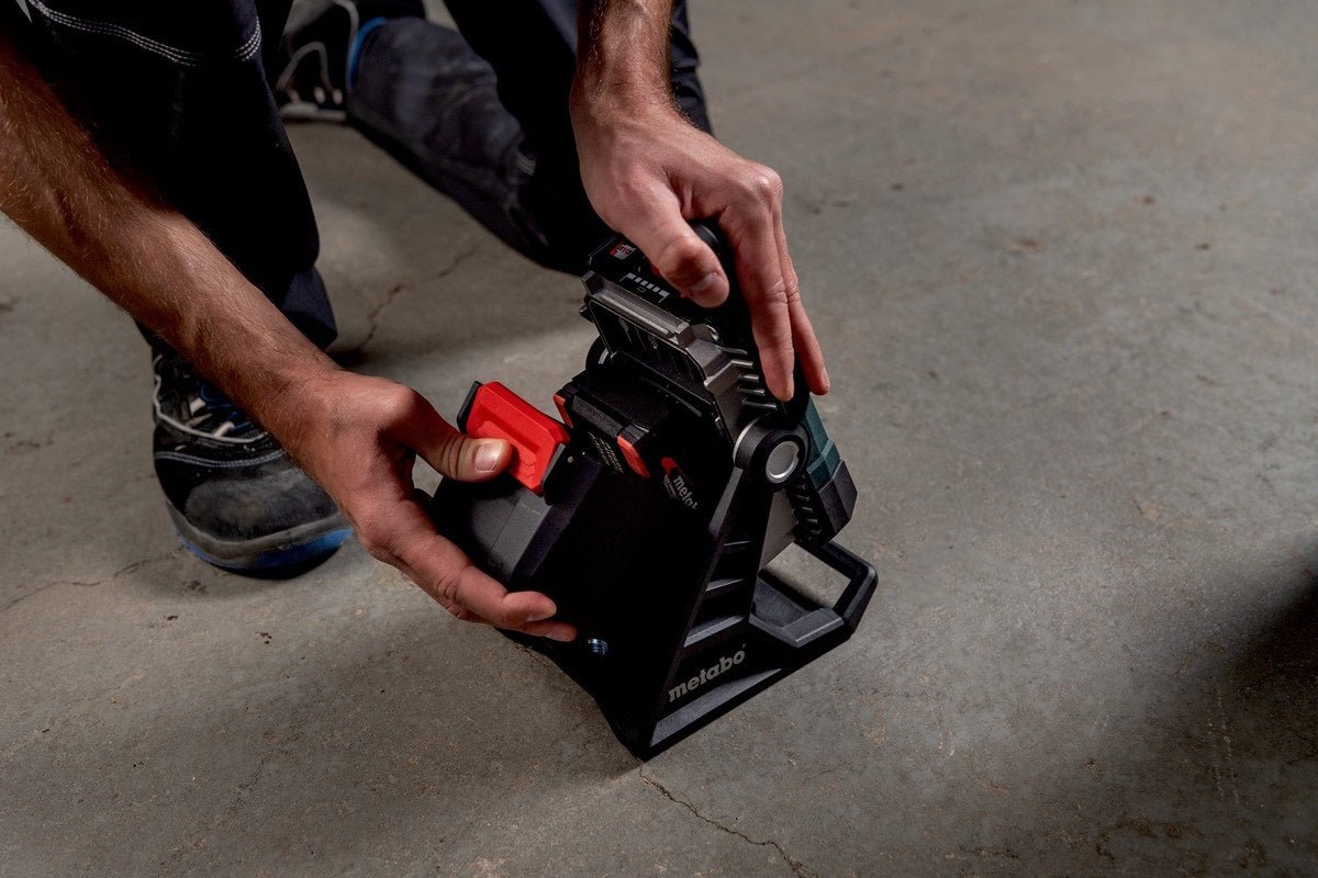 Metabo BSA 18 LED 4000 18V Compact LED Site Light 4000 Lumen - Tool Only - AIMS Industrial Supplies