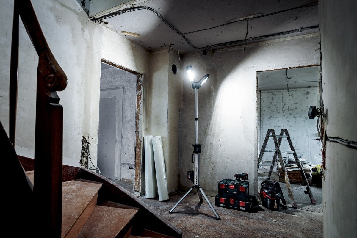 Metabo BSA 18 LED 5000 DUO - S 18V Compact LED Tower Site Light 2500 - 5000 Lumen - Tool Only - AIMS Industrial Supplies