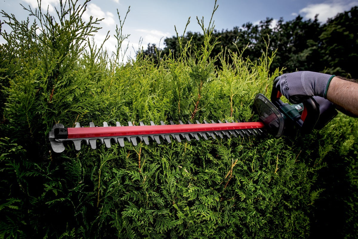 Metabo Cordless Hedge Trimmer With Fast Brake9