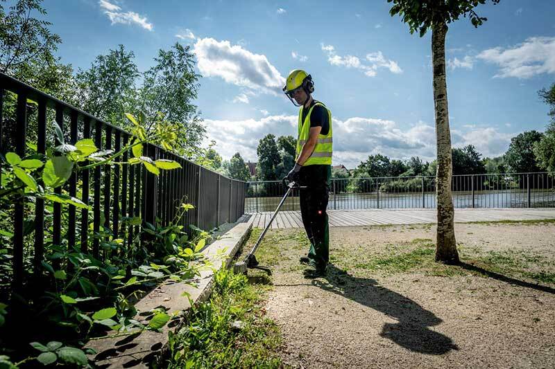 Metabo FSD 36-18 LTX BL 40 Cordless Brushcutter With D-Handle, 18V (Tool Only) - AIMS Industrial Supplies