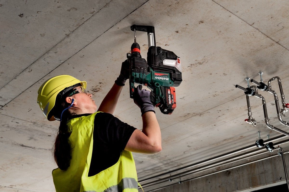 Metabo KH 18 LTX BL 28 Q 18V Cordless Rotary Hammer Drill 3 Mode With Quick Chuck (Tool Only) - AIMS Industrial Supplies