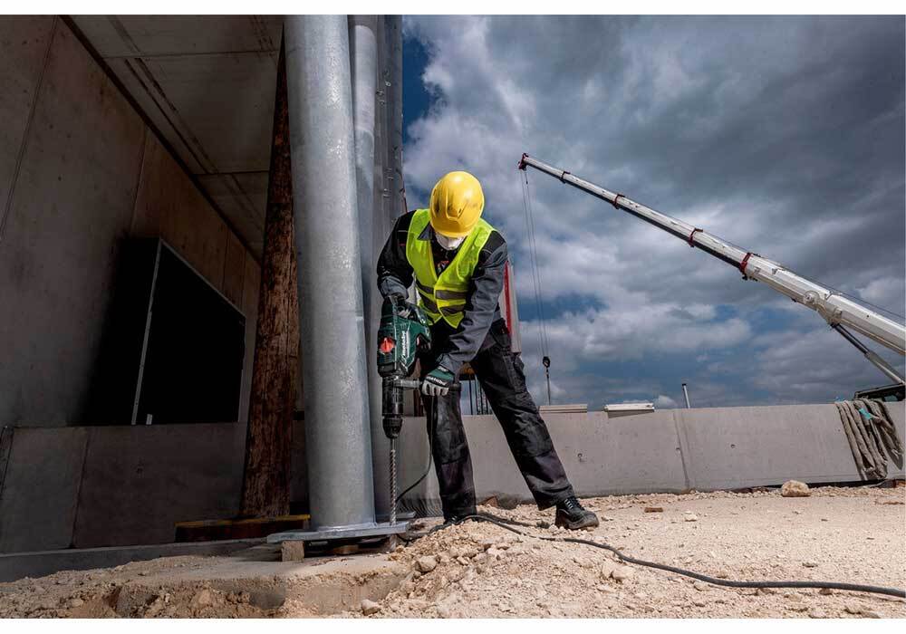 Metabo KHEV 11-52 Brushless SDS Max Rotary Hammer 1500W, 2 Mode - AIMS Industrial Supplies