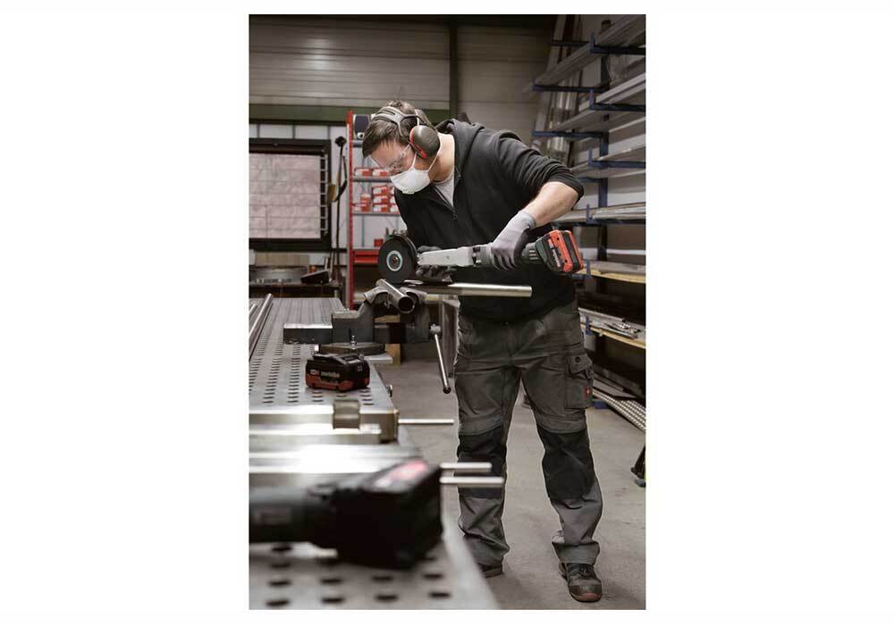 Metabo KNS 18 LTX 150 Cordless Fillet Weld Grinder, 18V (Tool Only)4