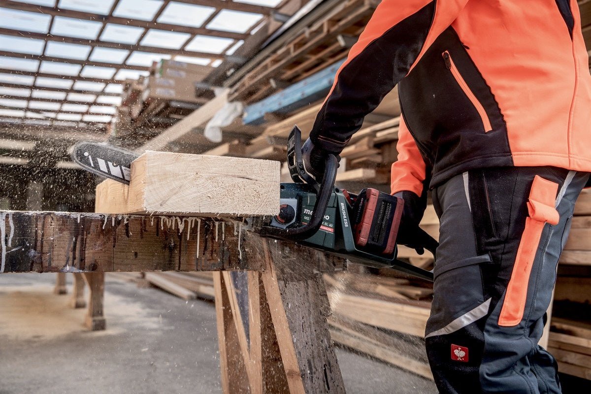 Metabo SB 18 LTX - 3 BL I Metal 2 x 18V Brushless Chainsaw 400mm - Tool Only - AIMS Industrial Supplies