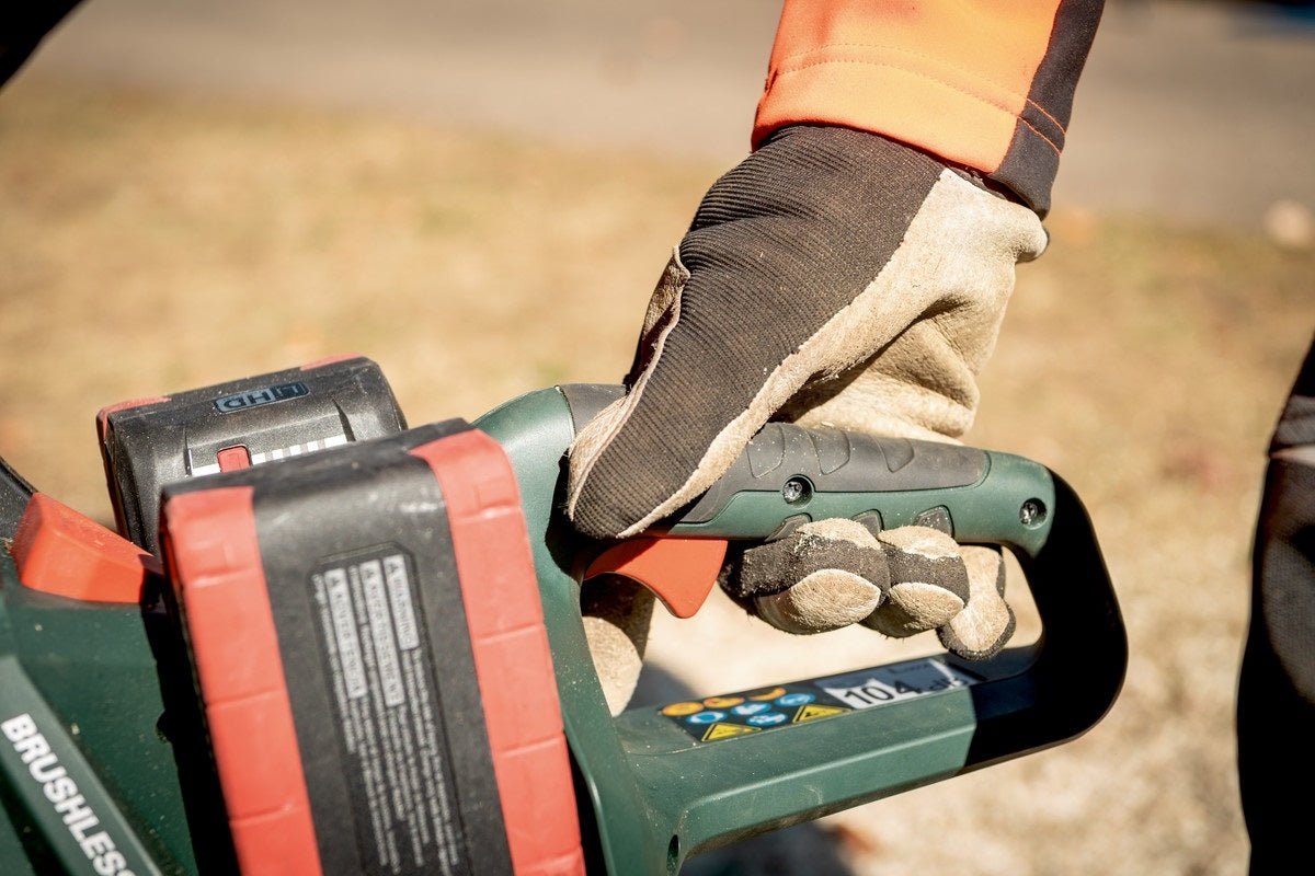 Metabo SB 18 LTX - 3 BL I Metal 2 x 18V Brushless Chainsaw 400mm - Tool Only - AIMS Industrial Supplies