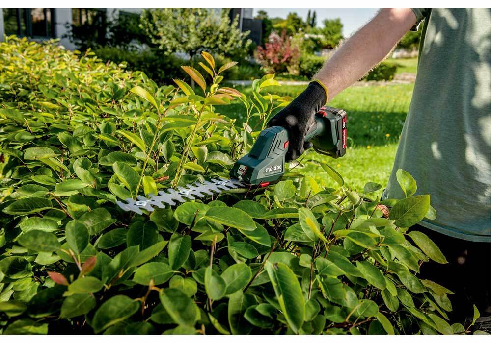 Metabo SGS 18 LTX Q Cordless Shrub & Grass Shear, 18V (Tool Only) - AIMS Industrial Supplies