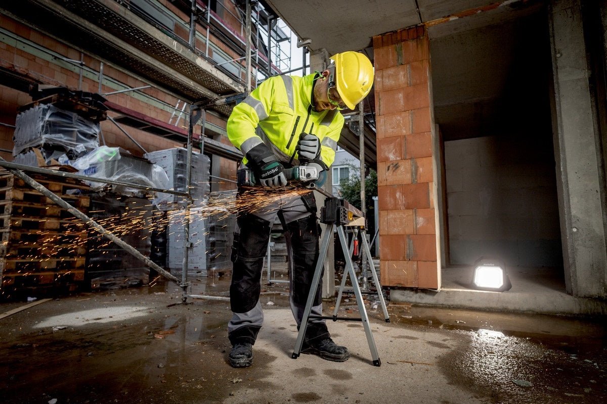Metabo W 18 L BL 9 - 125 18V Brushless 125mm Angle Grinder - Tool Only - AIMS Industrial Supplies