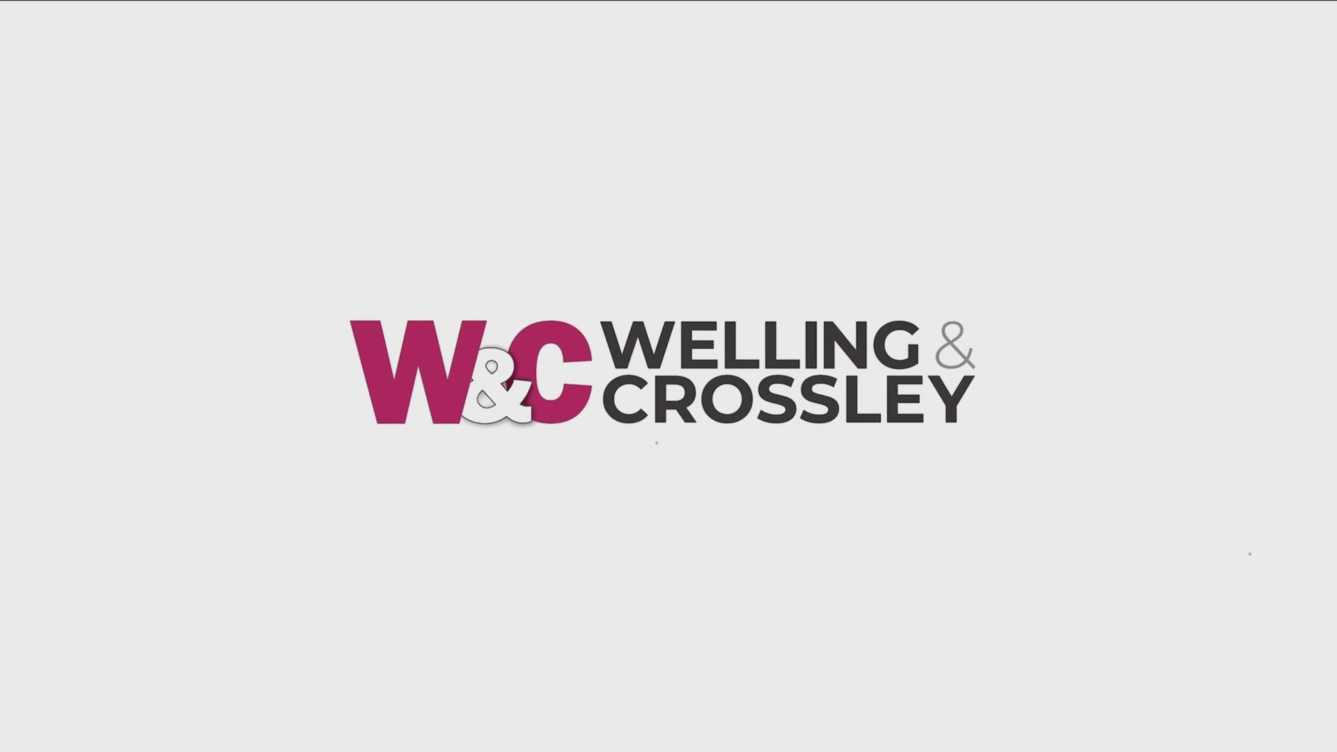 Load video: Welling &amp; Crossley Portable Power Station
