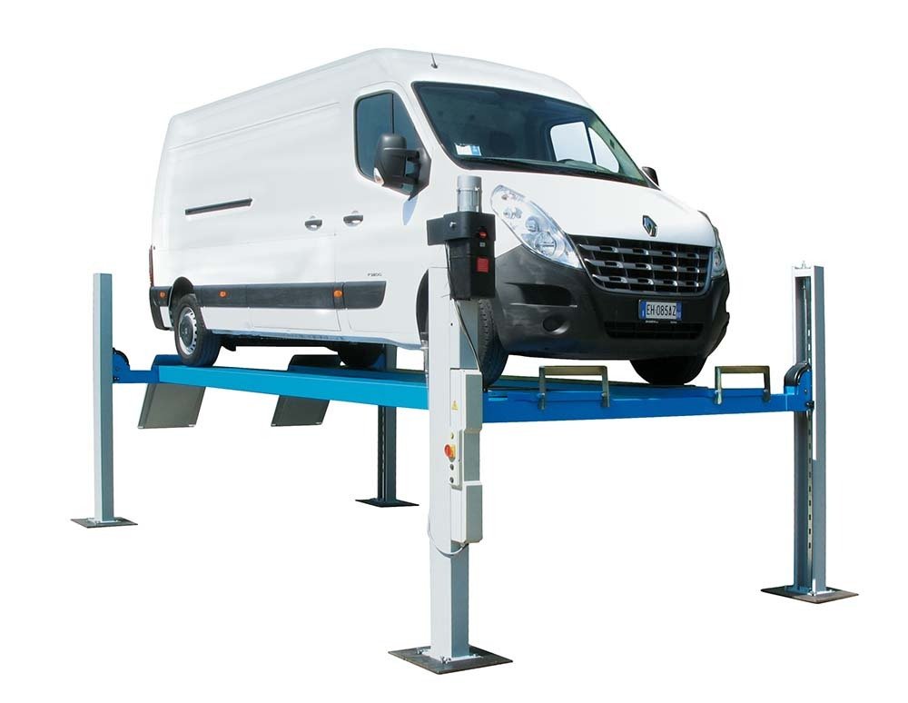 Ravaglioli 4 - Post 6.5T Commercial Vehicle Hoist W/ Flat Platform - AIMS Industrial Supplies