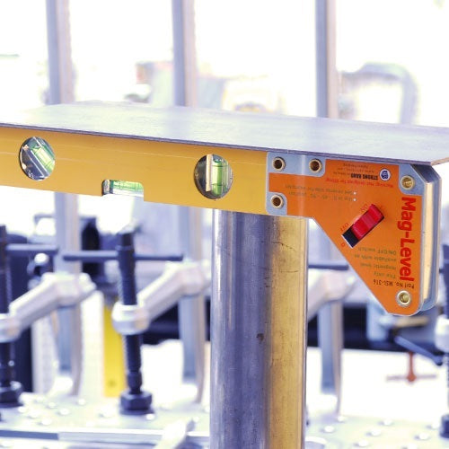 Stronghand 45 and 90° Mag Level3