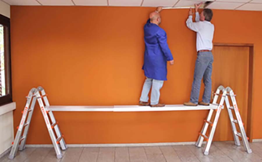 WAKU Telescopic Plank 2.05 - 3.50m Length, SWL 150kg2